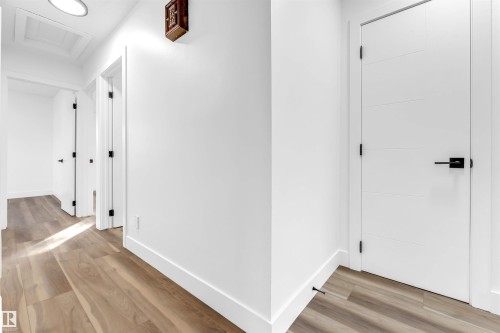 3508 84 Street, Edmonton, AB - Indoor Photo Showing Other Room