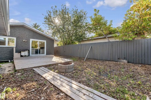 3508 84 Street, Edmonton, AB - Outdoor