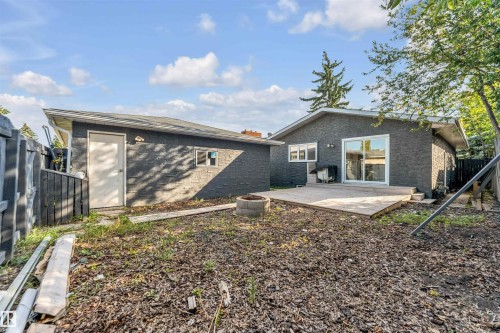 3508 84 Street, Edmonton, AB - Outdoor