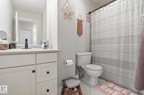 38 882 Ryan Place, Edmonton, AB - Indoor Photo Showing Bathroom
