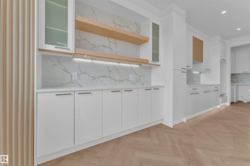 103 28 Street, Edmonton, AB - Indoor