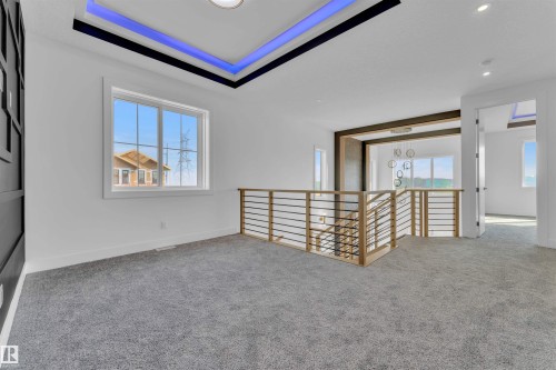 103 28 Street, Edmonton, AB - Indoor Photo Showing Other Room