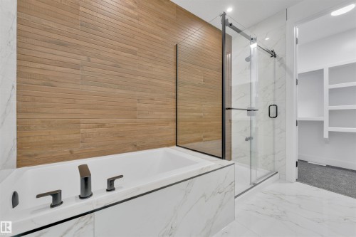 103 28 Street, Edmonton, AB - Indoor