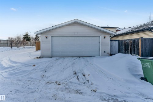 View of snow covered garage - 4404 150 Avenue, Edmonton, AB - Outdoor With Exterior