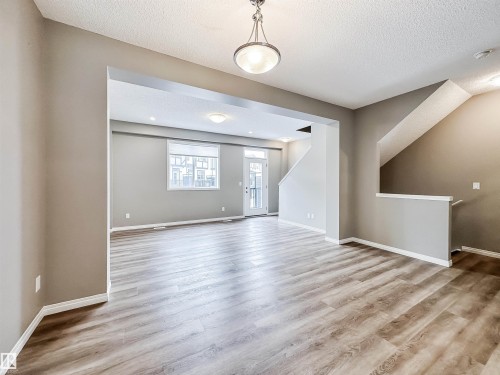 100 2072 Wonnacott Way, Edmonton, AB - Indoor Photo Showing Other Room