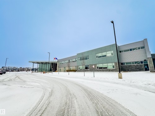 100 2072 Wonnacott Way, Edmonton, AB - Outdoor