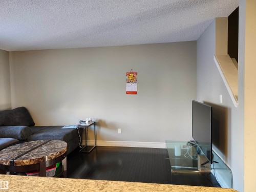 12026 167B Avenue, Edmonton, AB - Indoor