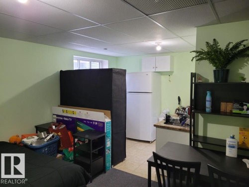 12026 167B Avenue, Edmonton, AB - Indoor