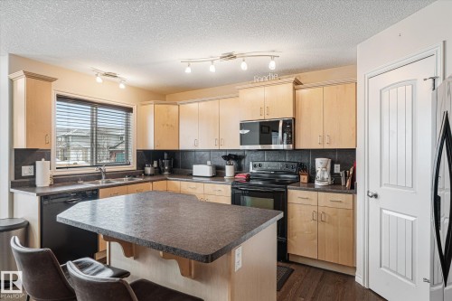 66 Nadine Way, St. Albert, AB - Indoor Photo Showing Kitchen With Double Sink
