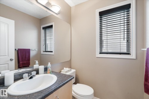 66 Nadine Way, St. Albert, AB - Indoor Photo Showing Bathroom
