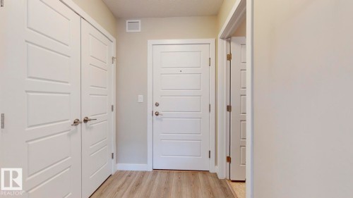 109 2590 Anderson Way Sw, Edmonton, AB - Indoor Photo Showing Other Room