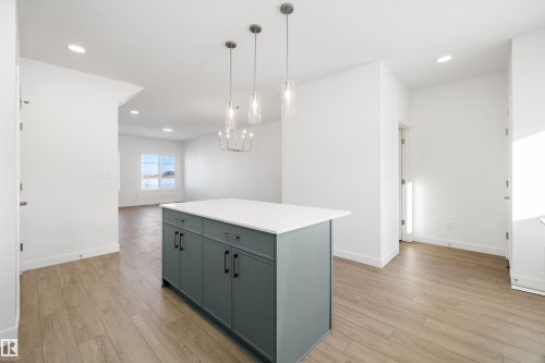 4594 Warbler Loop, Edmonton, AB - Indoor Photo Showing Other Room