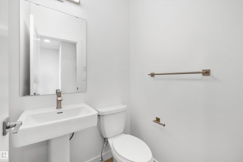 2816 190 Street, Edmonton, AB - Indoor Photo Showing Bathroom