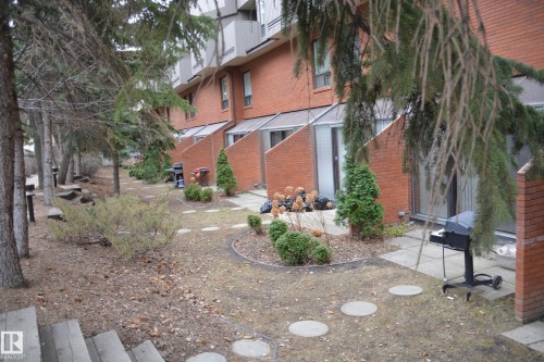 11176 83 Avenue, Edmonton, AB - Outdoor