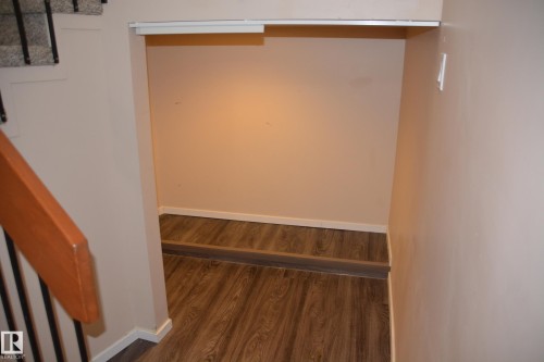 11176 83 Avenue, Edmonton, AB - Indoor