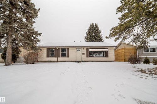View of front facade - 8908 130 Avenue Nw, Edmonton, AB - Outdoor