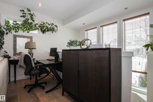 7200 Cardinal Way, Edmonton, AB - Indoor Photo Showing Office
