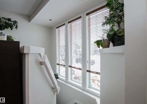 7200 Cardinal Way, Edmonton, AB - Indoor Photo Showing Other Room