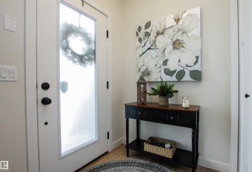 7200 Cardinal Way, Edmonton, AB - Indoor Photo Showing Other Room