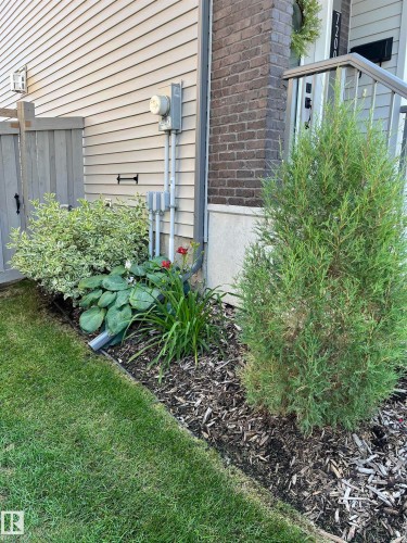 7200 Cardinal Way, Edmonton, AB - Outdoor