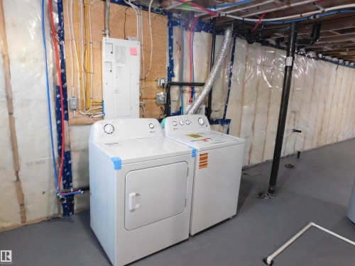 12112 150 Avenue, Edmonton, AB - Indoor Photo Showing Laundry Room