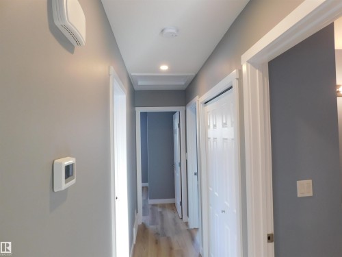 12112 150 Avenue, Edmonton, AB - Indoor Photo Showing Other Room