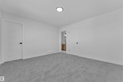 752 Mattson Drive, Edmonton, AB - Indoor Photo Showing Other Room