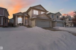 1324 116 Street  Edmonton, AB T6J 7B3