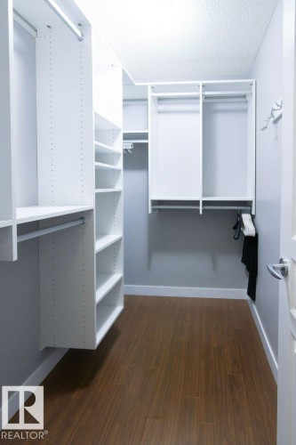 107 2045 Grantham Crest, Edmonton, AB - Indoor With Storage