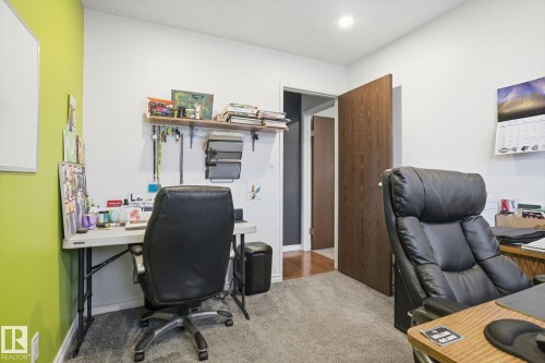 6903 12 Avenue, Edmonton, AB - Indoor Photo Showing Office