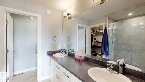 55101 Ste. Anne Trail, Rural Lac Ste. Anne County, AB - Indoor Photo Showing Bathroom