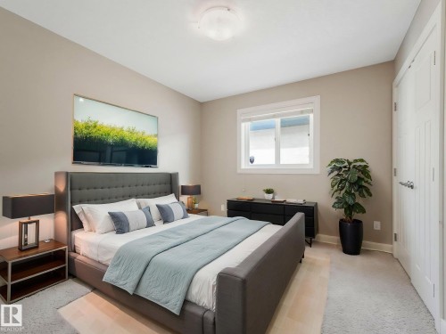 14003 161 Avenue, Edmonton, AB - Indoor Photo Showing Bedroom