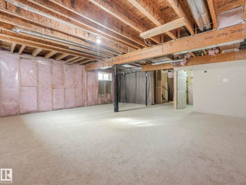 14003 161 Avenue, Edmonton, AB - Indoor Photo Showing Garage