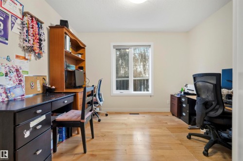 9324 95 Street, Edmonton, AB - Indoor Photo Showing Office