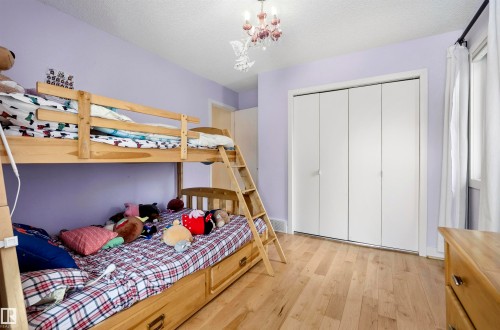 9324 95 Street, Edmonton, AB - Indoor Photo Showing Bedroom