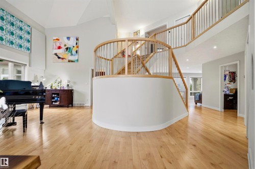 9324 95 Street, Edmonton, AB - Indoor Photo Showing Other Room