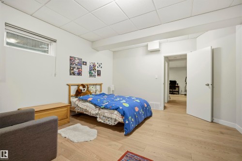 9324 95 Street, Edmonton, AB - Indoor Photo Showing Bedroom