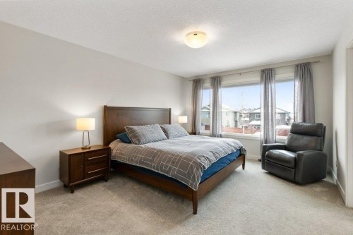 92 Ratelle Circle, St. Albert, AB - Indoor Photo Showing Bedroom
