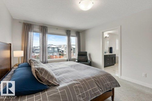 92 Ratelle Circle, St. Albert, AB - Indoor Photo Showing Bedroom