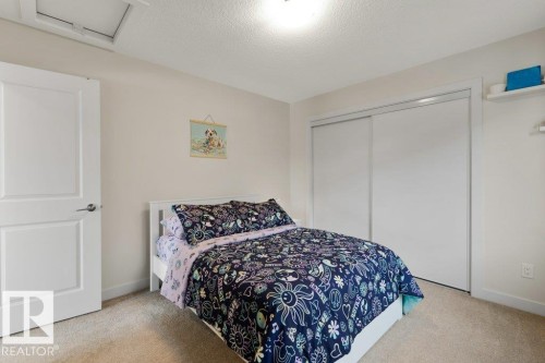 92 Ratelle Circle, St. Albert, AB - Indoor Photo Showing Bedroom