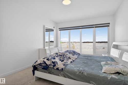 9194 Pear Drive Sw, Edmonton, AB - Indoor Photo Showing Bedroom
