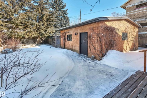 11622 76 Avenue, Edmonton, AB - Outdoor