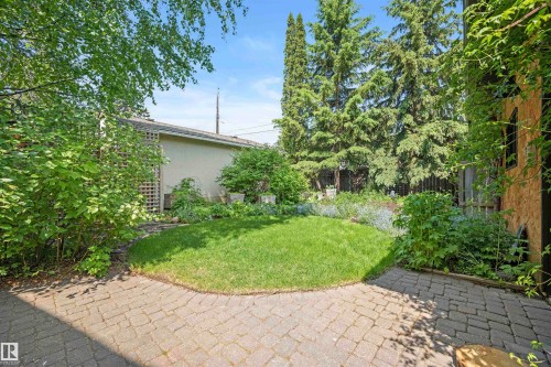 11622 76 Avenue, Edmonton, AB - Outdoor