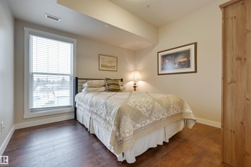 405 10126 144 Street, Edmonton, AB - Indoor Photo Showing Bedroom