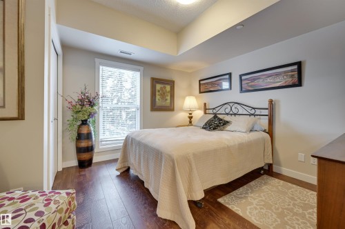 405 10126 144 Street, Edmonton, AB - Indoor Photo Showing Bedroom