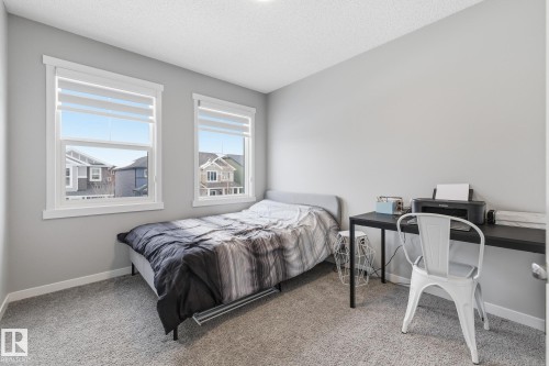 17475 77 Street, Edmonton, AB - Indoor Photo Showing Bedroom