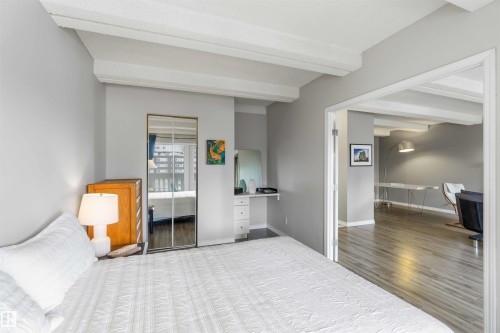 1509 9918 101 Street, Edmonton, AB - Indoor Photo Showing Bedroom