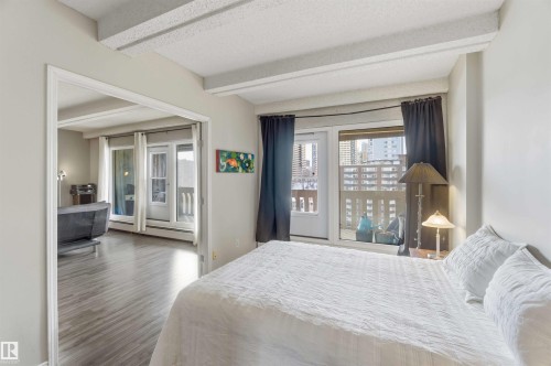 1509 9918 101 Street, Edmonton, AB - Indoor Photo Showing Bedroom