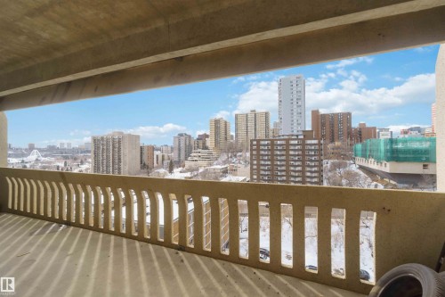 1509 9918 101 Street, Edmonton, AB - Outdoor