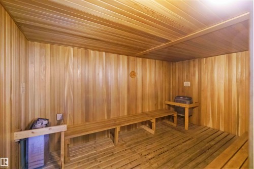 1509 9918 101 Street, Edmonton, AB - Indoor Photo Showing Other Room